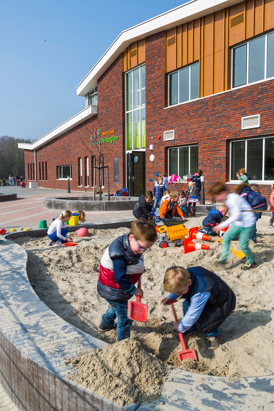 Kindcentrum-De-Raagten-Beek-en-Donk-onderwijs-kinderopvang